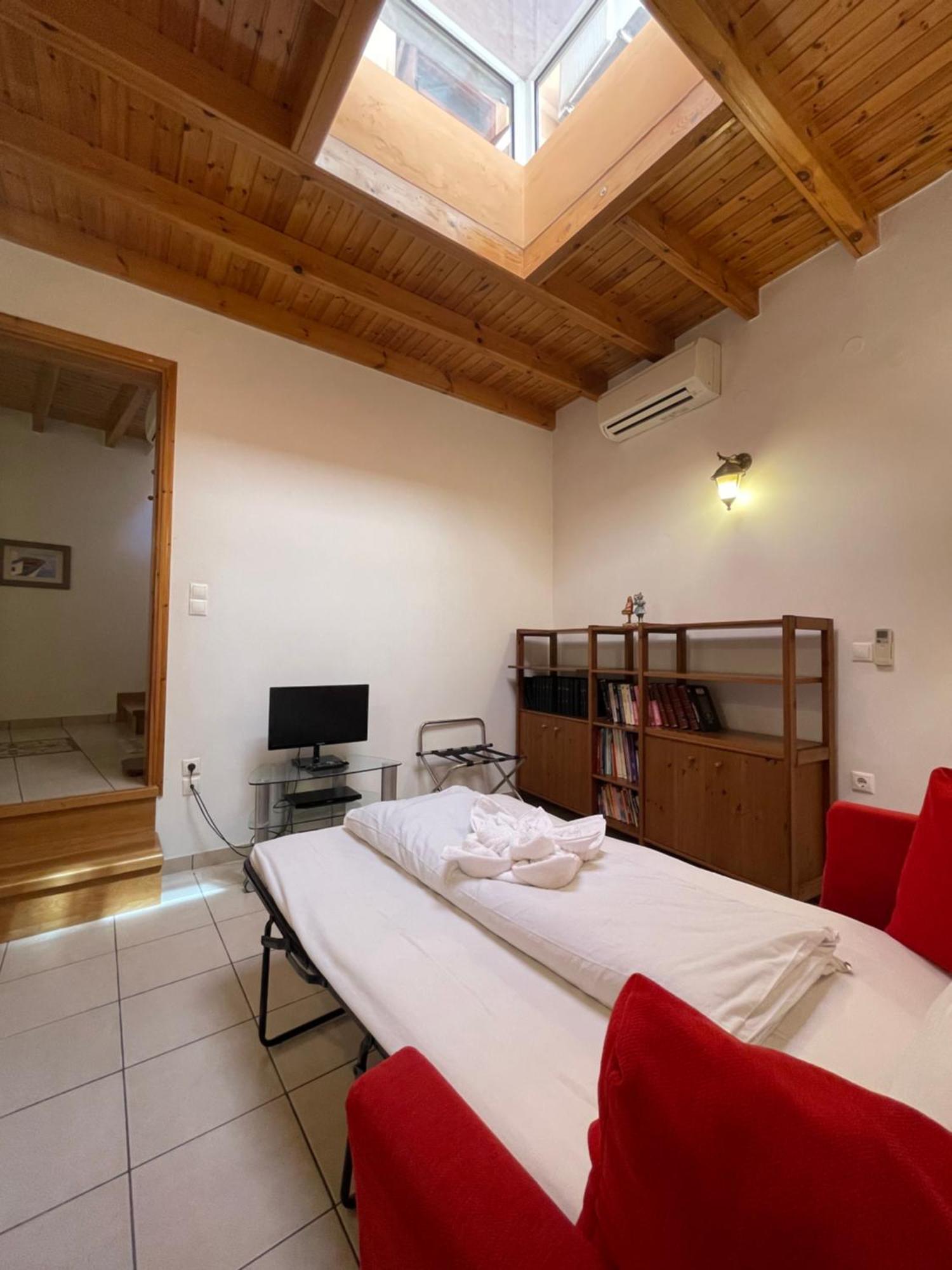 Pousada Odyssey House *